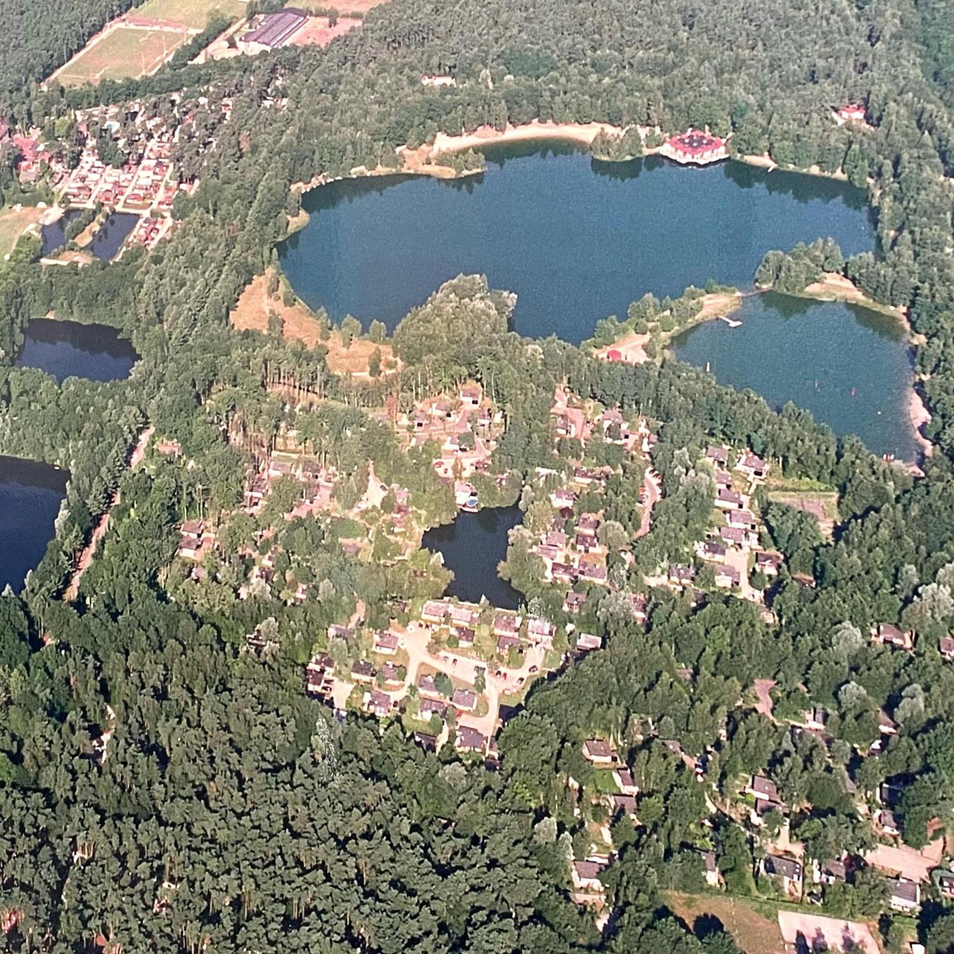 Boshuisje Pinus Sonnevijver Residences Lanaken Exterior photo